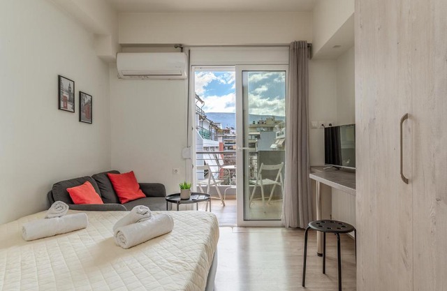 Elvita Apartments 