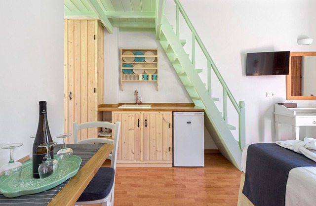 Family Apartment with Sea View C, Symi in Symi