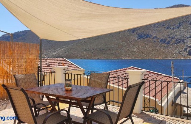 Gompos Apartment - Cozy Apartment next to the sea - Amazing Sea View in Symi