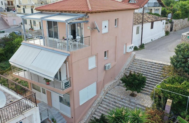 Holiday Derveni Persons Bedrooms 