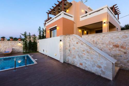 Roupes Villa III, Family villa, Fantastic views, Private pool in Roúpai