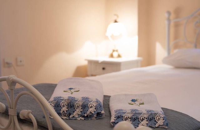 The Old Mansion One Bedroom Apartment in Sinarades