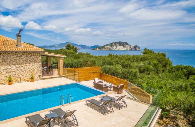 VILLA MARATHONISI in Marathias
