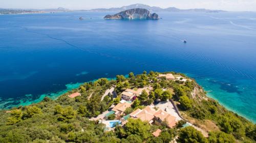 Villas Cavo Marathia 