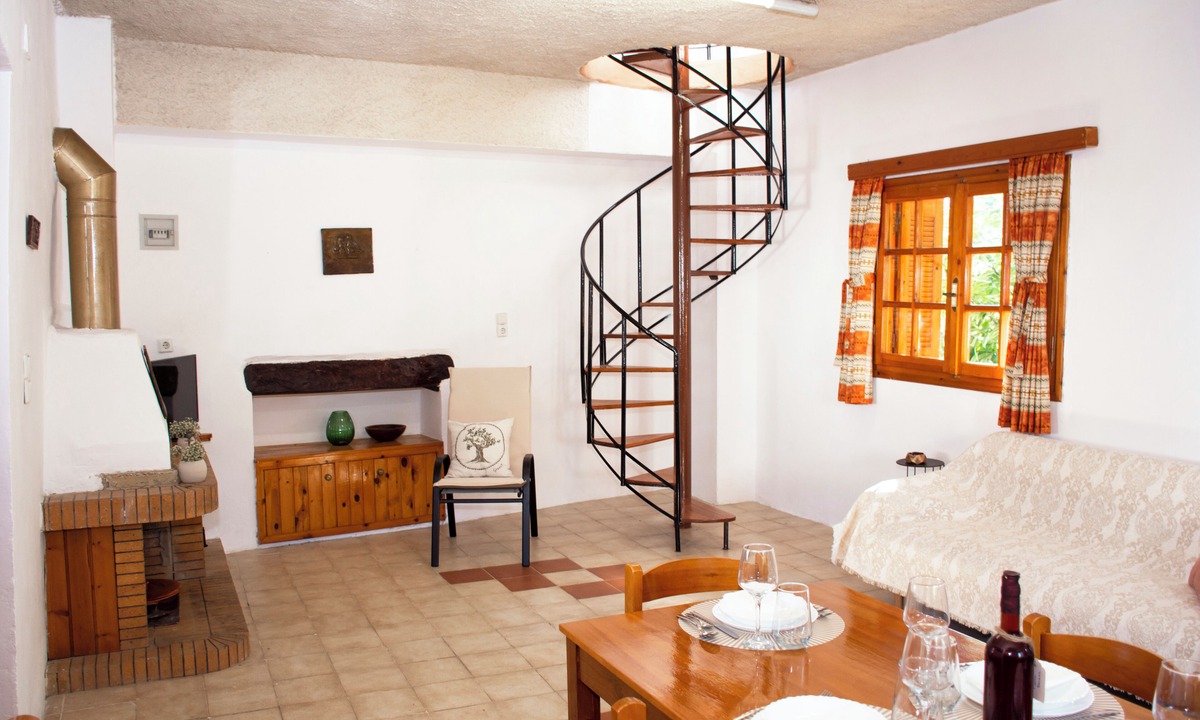 Strovles House | Anastasia Country Home