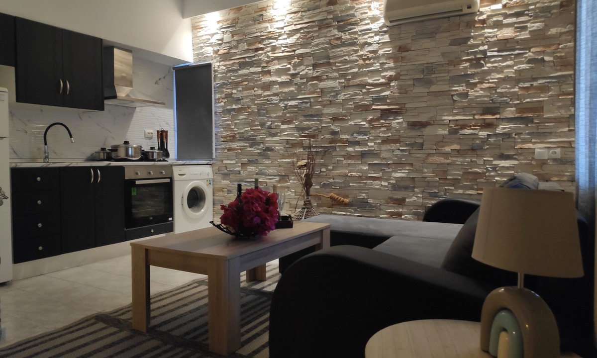 Skiathos Town House | MarGio Skiathos Apartments