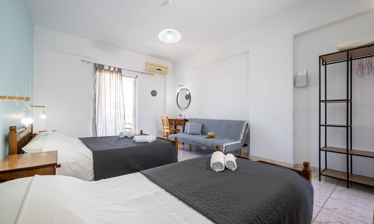Porto Koukla Apartment | Palm Studios