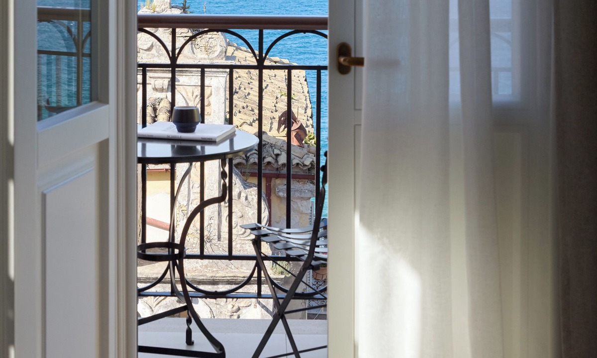 Old Town Hotel | The Calliston