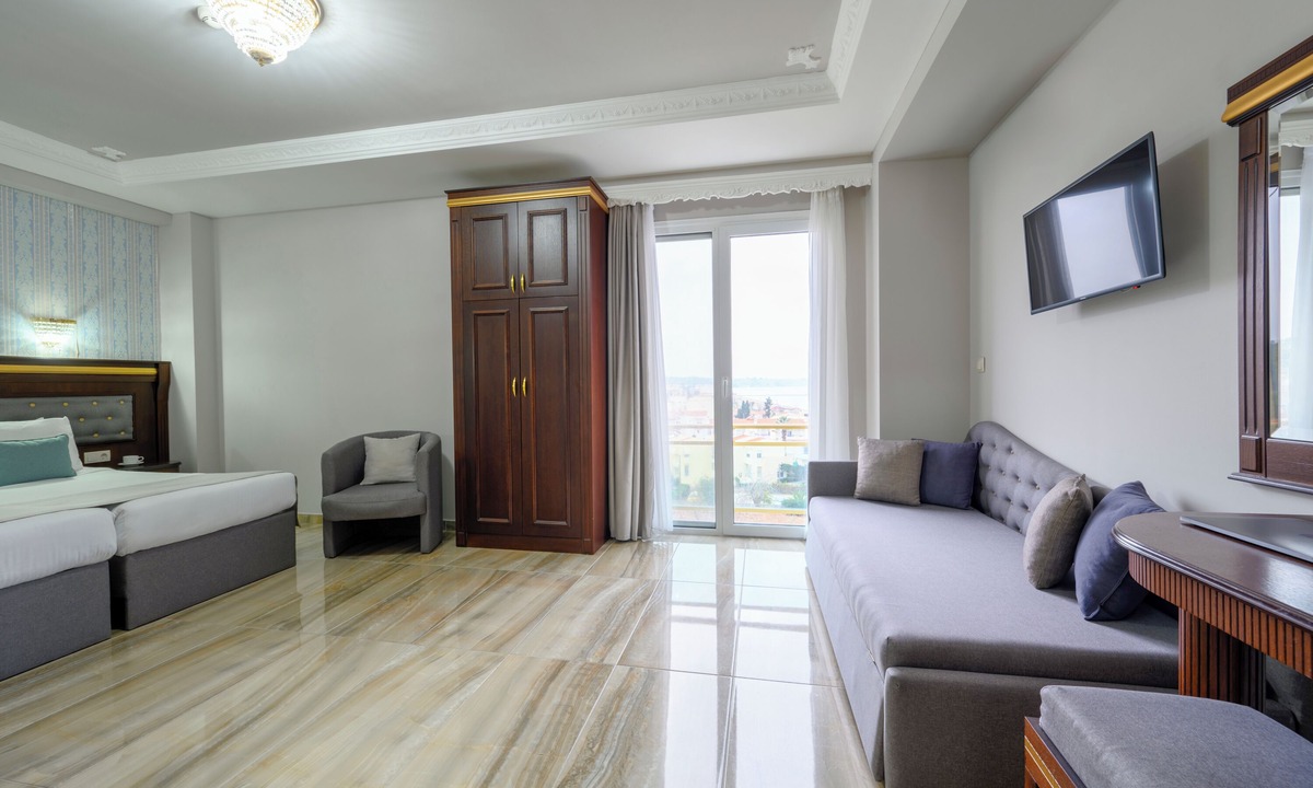 Agia Triada Hotel | EONA BEACH RESORT by Greek Pride