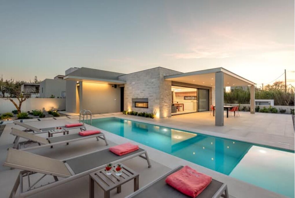 Platanias Town Villa | Deux Olives Luxurious & Quality Villa