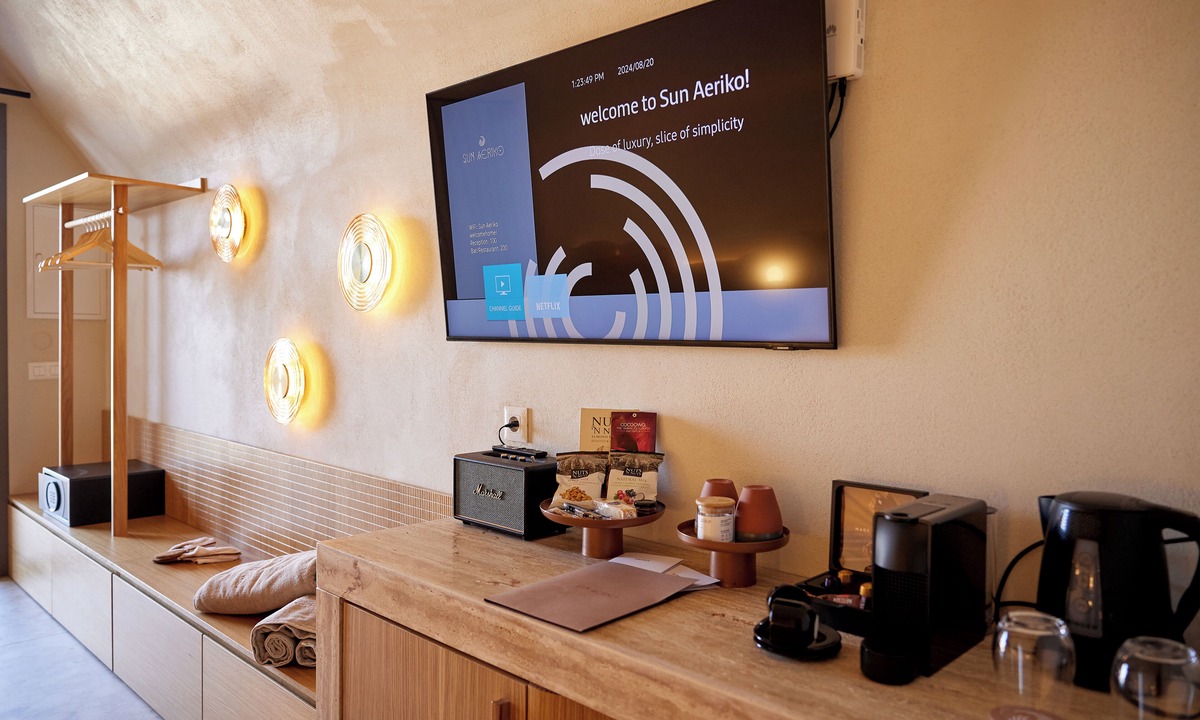 Exomvourgo Hotel | Sun Aeriko