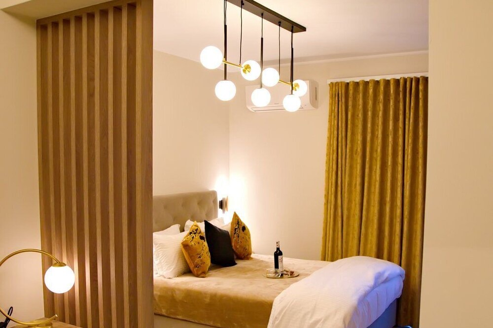 Palaia Fokaia Apartment | Suites Rania