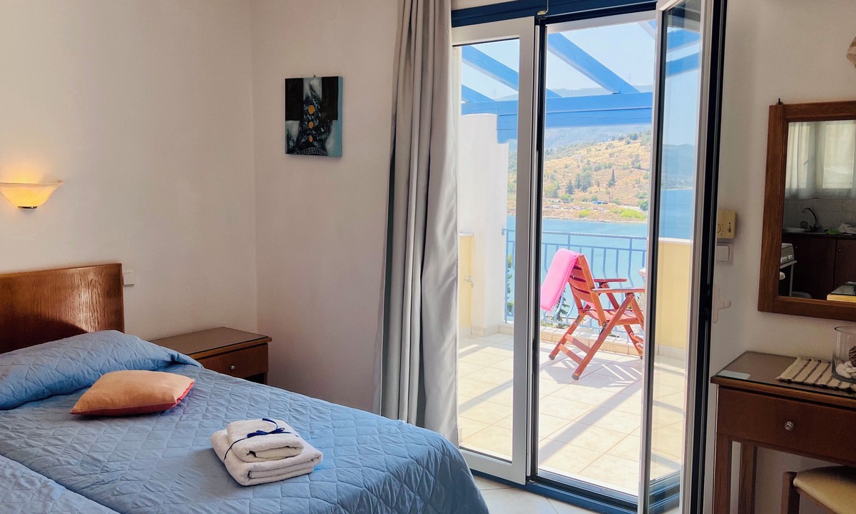 Poros House | KTM Sunny Villas