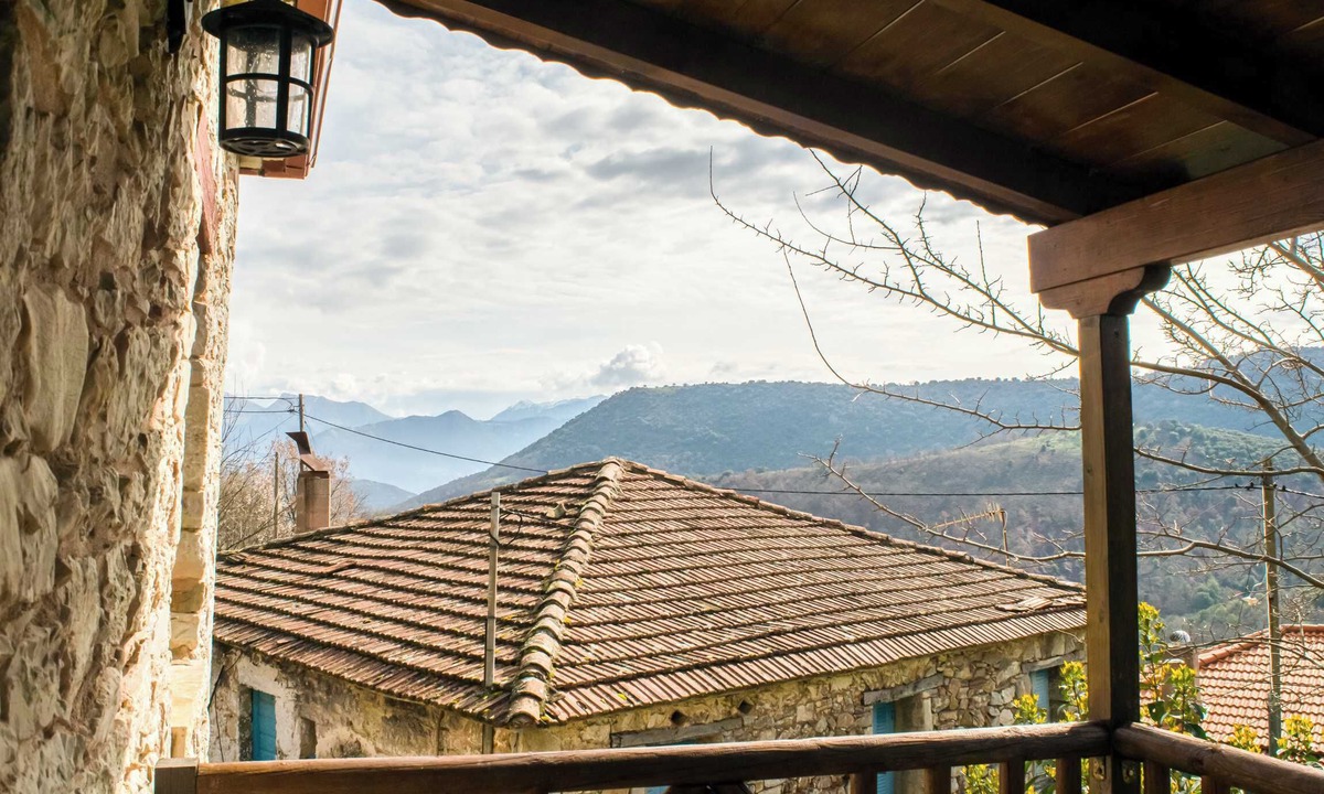 Kalavrita Villa | Kleitor Stone Villa - Peloponnese Getaway