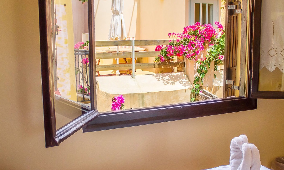Old Town Apartment | Iason Studios in the Picturesque Old Town, Chania, Crete