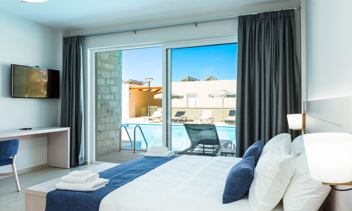 Plaka Apartment | Sun and Sea Plus Resort Hotel