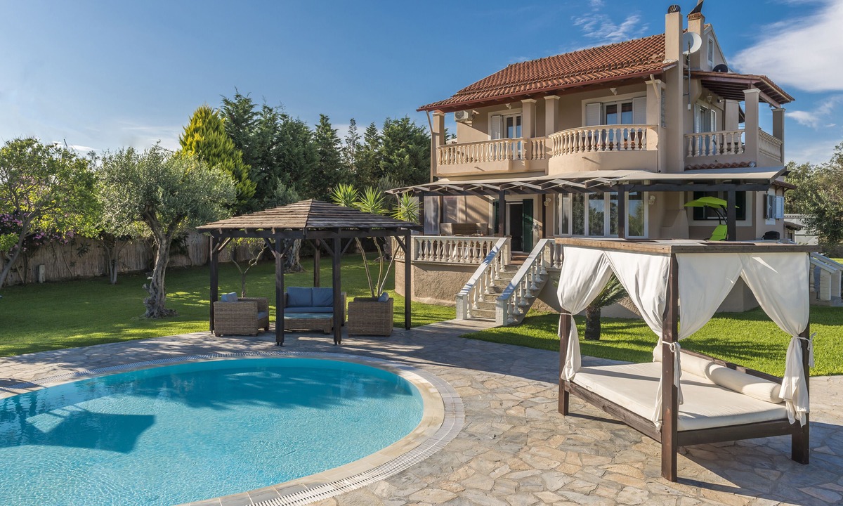 Chalikounas Villa | Villa Maxim, Private Pool & Tennis Court includedn