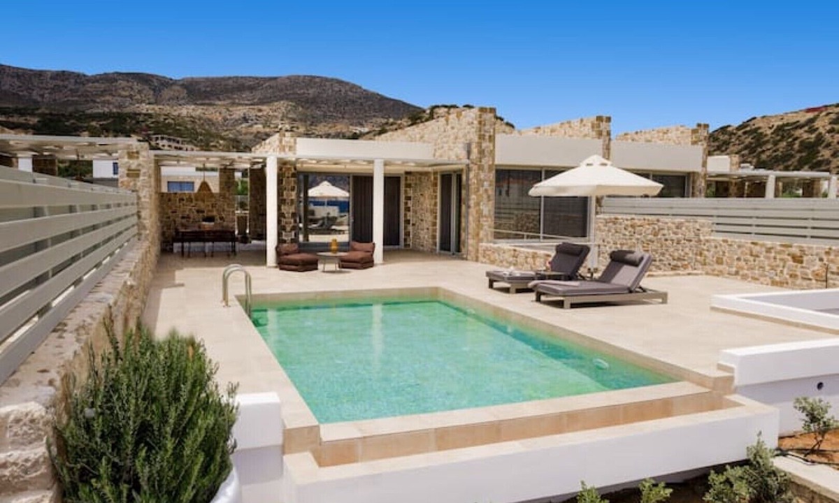 Amoopi Villa | Orelia Luxury Deluxe Villa 1