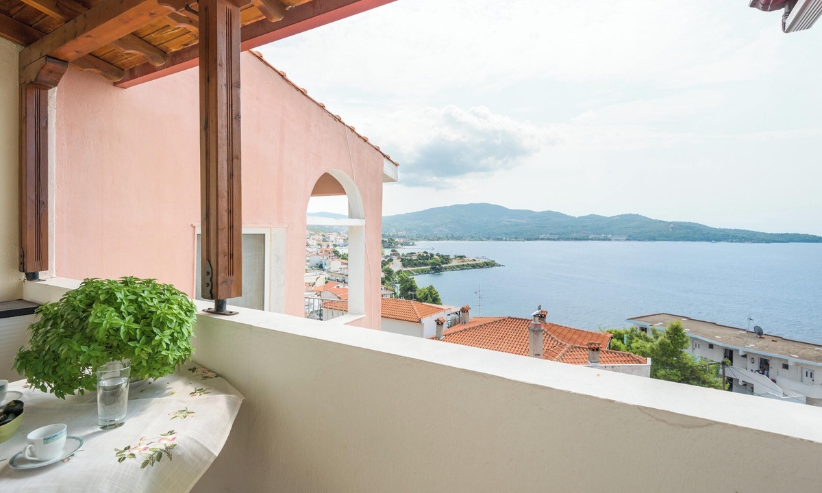 Neos Marmaras Apartment | Homerez - Apt. Neos Marmaras, sea view