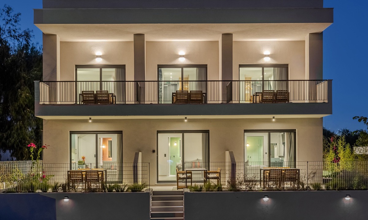 Polichrono Apartment | The 8 Suites