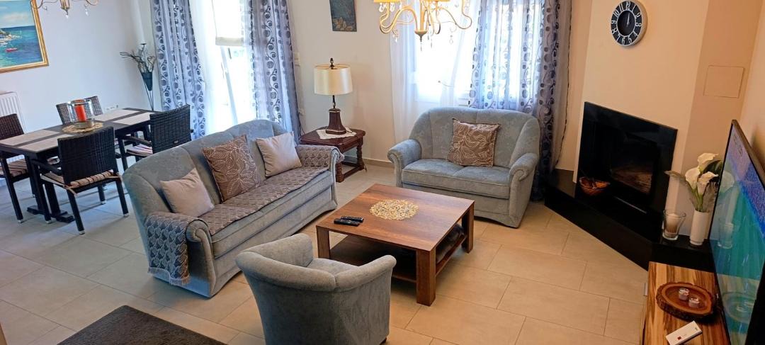 Igoumenitsa Apartment | Mikros Paradisos