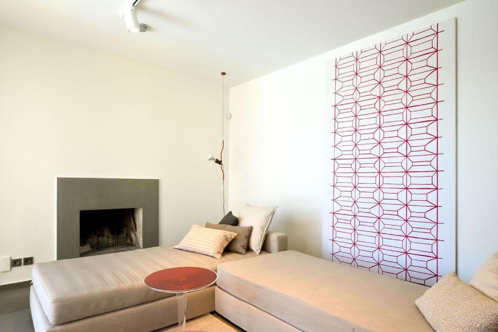 Lavreotiki Villa | The Hilltop Gathering Villa, 5 En-Suite, Sleeps 16 by KB Hospitality