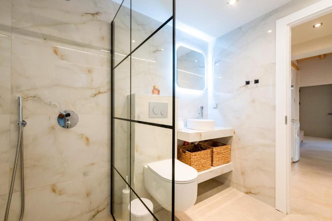 Kalamata Marina Apartment | Neilis - Modern Retreat in Central Kalamata