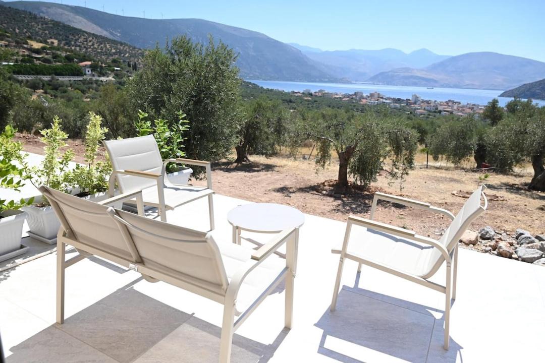 Antikyra Apartment | Sea View Studio