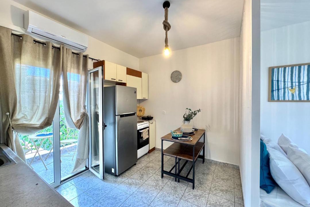 Kefalonia Apartment | Rocky Stays - Argostoli Central Studio