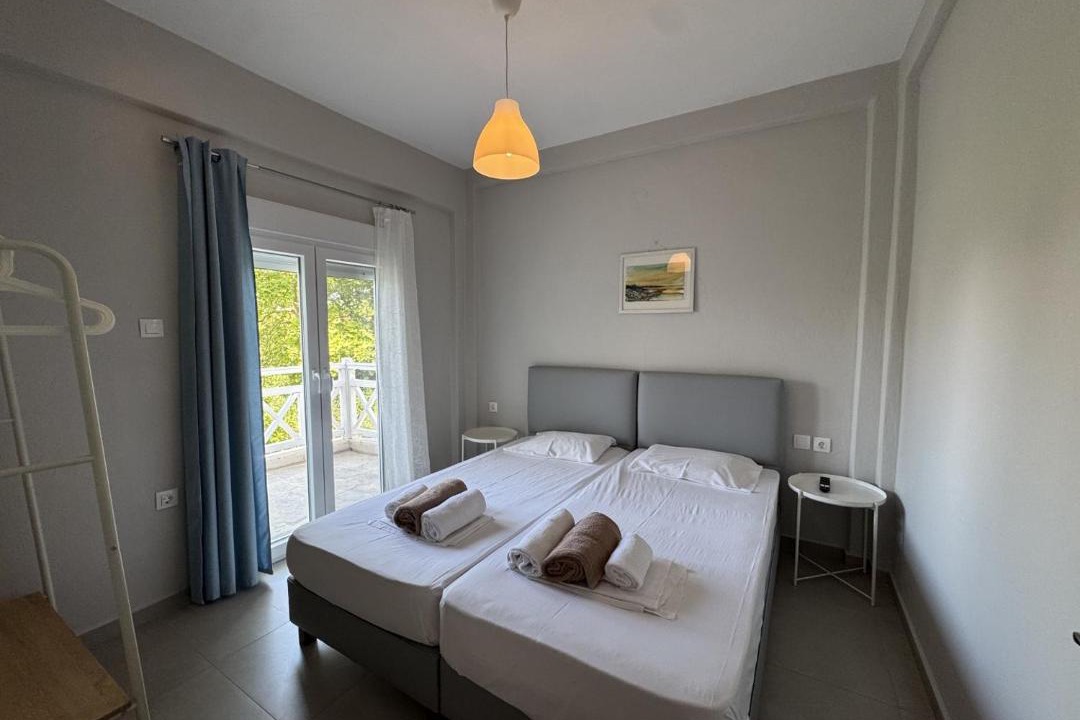 Metamorfosi House | Makis House