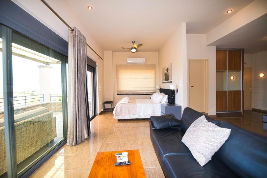 Kontos Villa | Villa Marini Aegina - Panoramic Sea Views, Pool side retreats & privacy