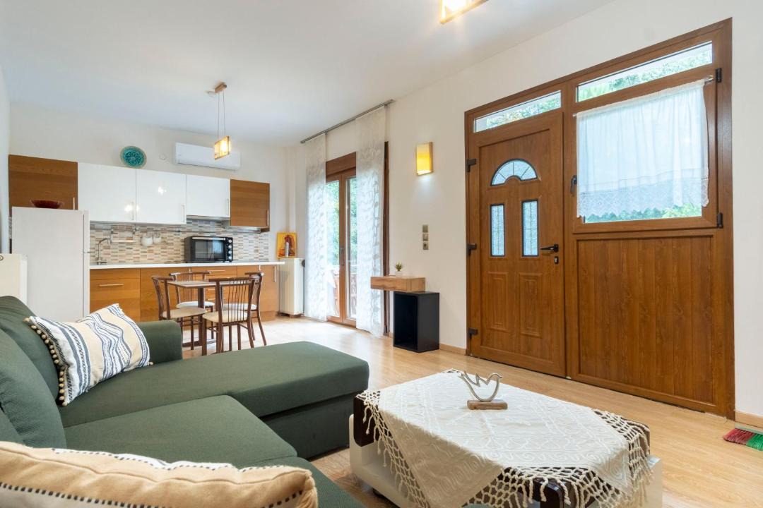 Therma Apartment | Elena's Apartment in Therma Samothrace