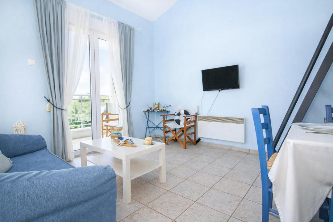 Nees Pagases Apartment | Coastal Apartments - Cozy Seaside Stay in Volos