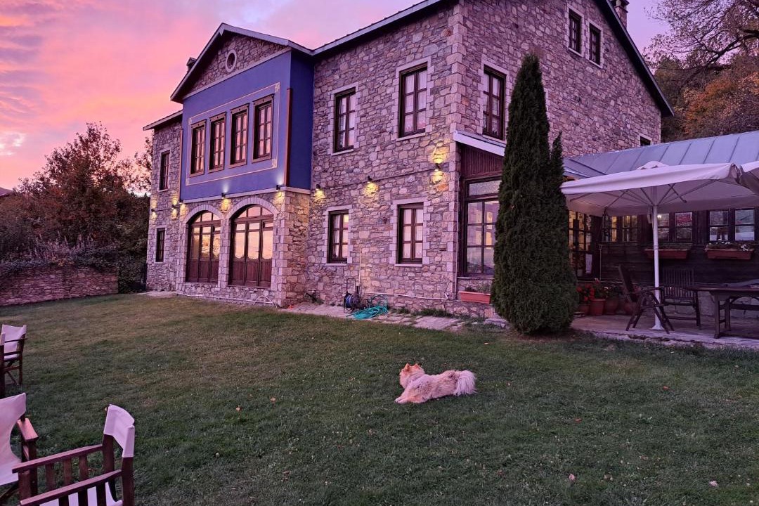 Nymfaio House | Ξενώνας Αργυρώ