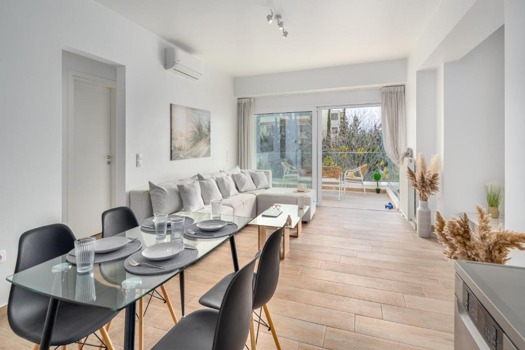Amarousion Apartment | One North Living - Marousi - Pool Residence M16 by K&M