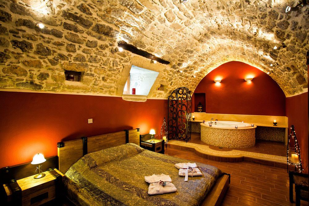 Photo of Bedroom in Argyroupoli
