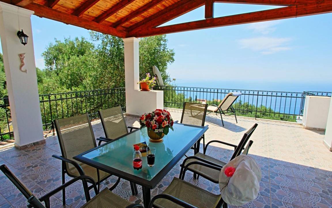 Photo of Patio Balcony in Nisaki