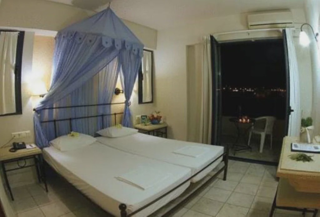 Photo of Bedroom in Malia
