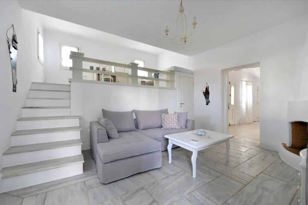 Photo of Livingroom in Ampelas