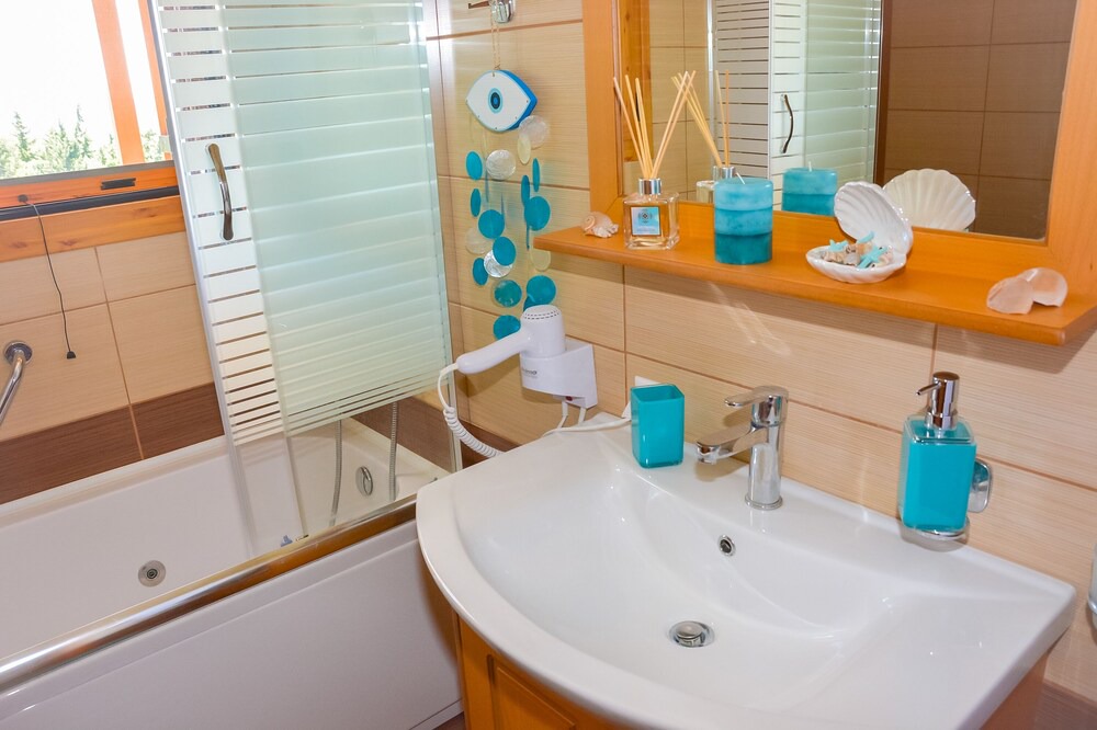 Photo of Bathroom in Gavalochori