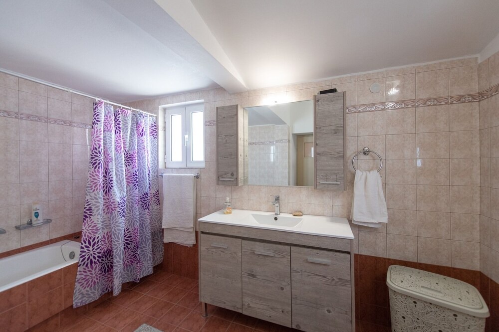 Photo of Bathroom in Rododafni