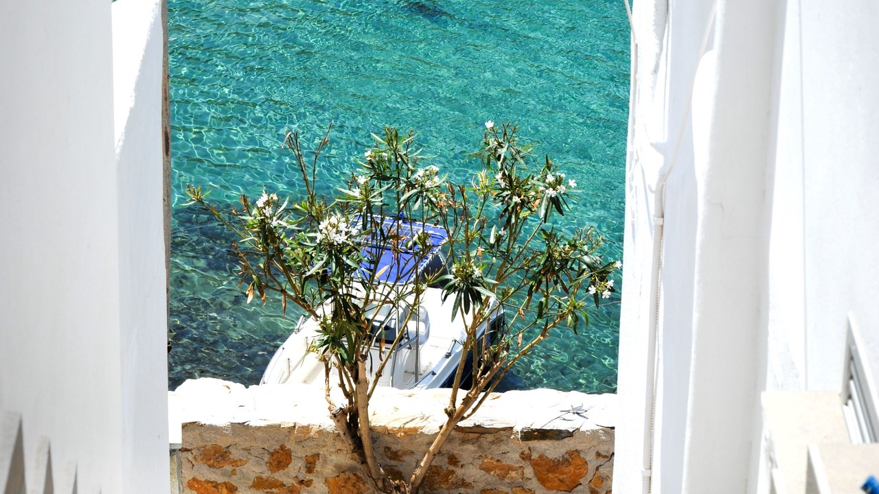 Photo of Others in Herronisos