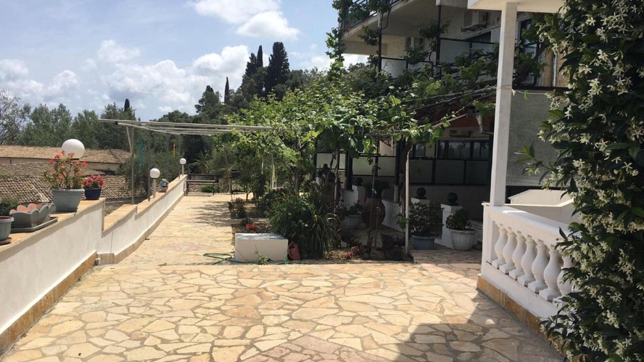 Photo of Patio Balcony in Dafnata