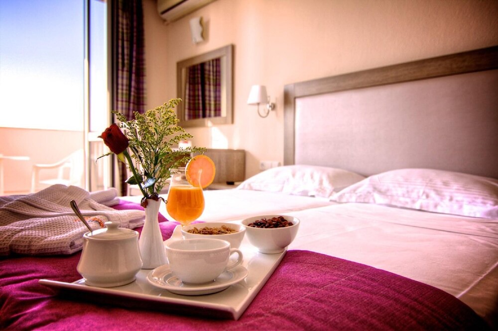 Photo of Bedroom in Adele