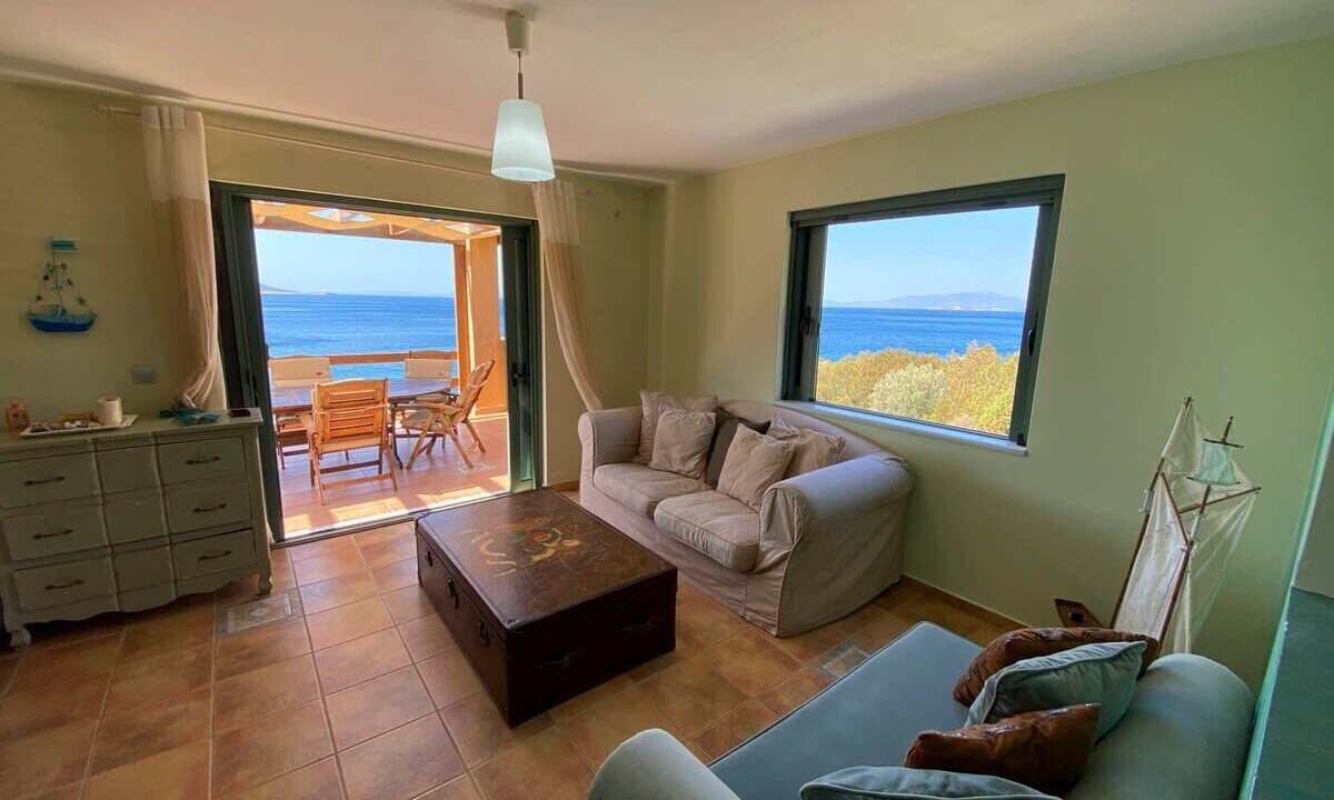 Photo of Livingroom in Karystos