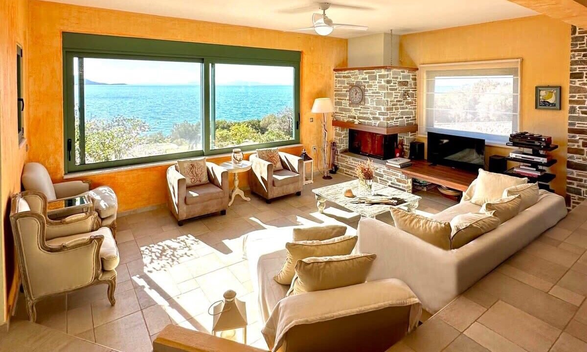 Photo of Livingroom in Karystos
