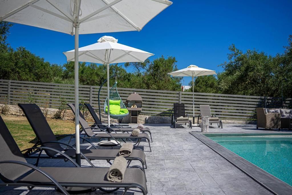 Photo of Outdoor in Neromilos