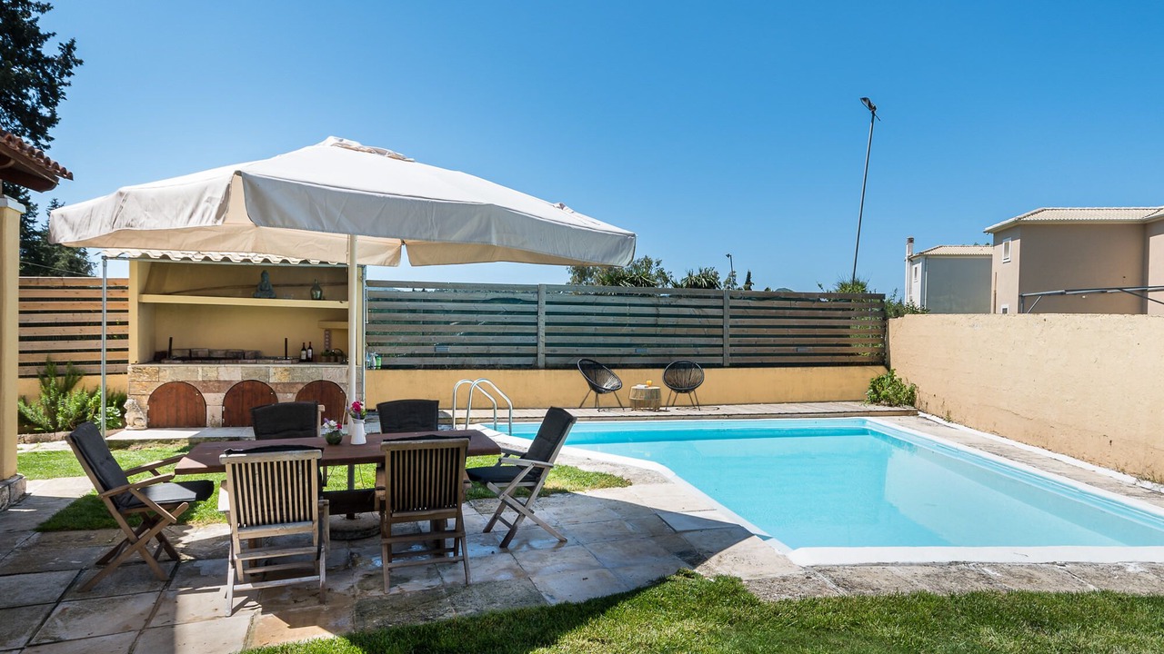 Photo of Outdoor in Afra