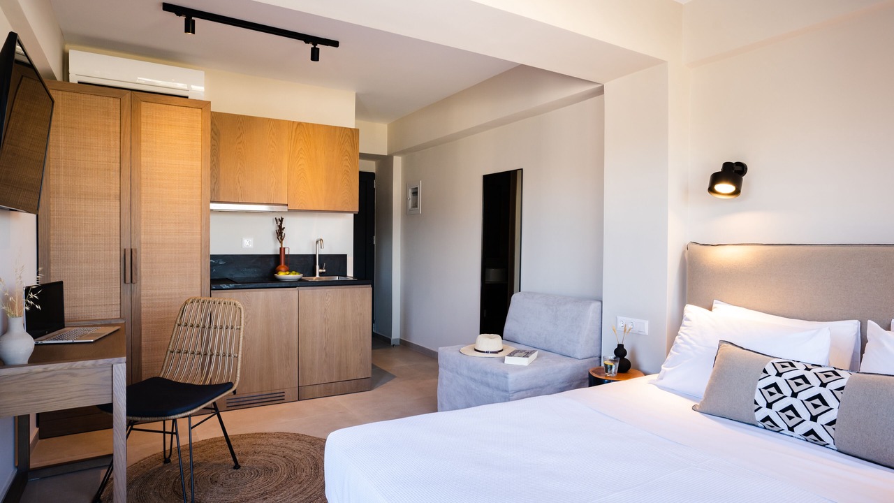 Photo of Bedroom in Steni Dirfyos