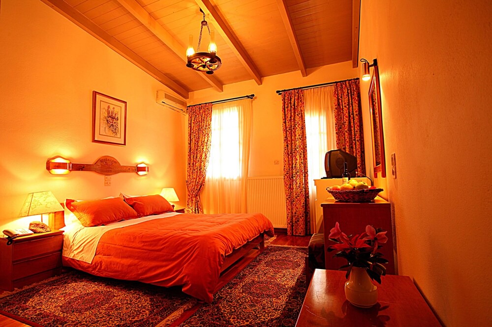 Photo of Bedroom in Konitsa